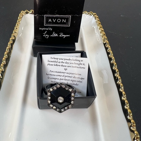 Avon Jewelry - #1 Flash Sale - Avon Black and Silver Women's Ring